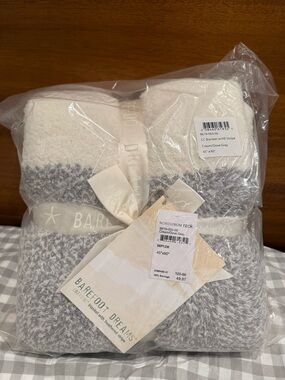 Barefoot Dreams Plush Ivory and Light Gray Throw